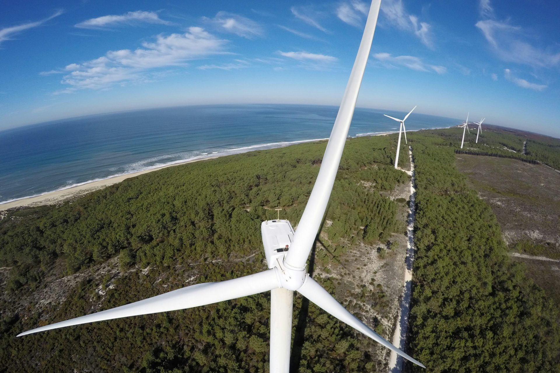 Wind turbine service technician